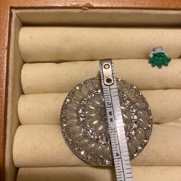 Ring - Picture 9 of 9